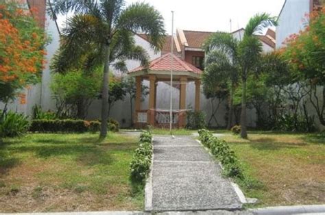Townhouses in Kassel Villas .